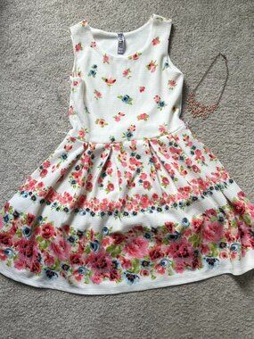 Beautees White A Line Dress with Flowers sz 7